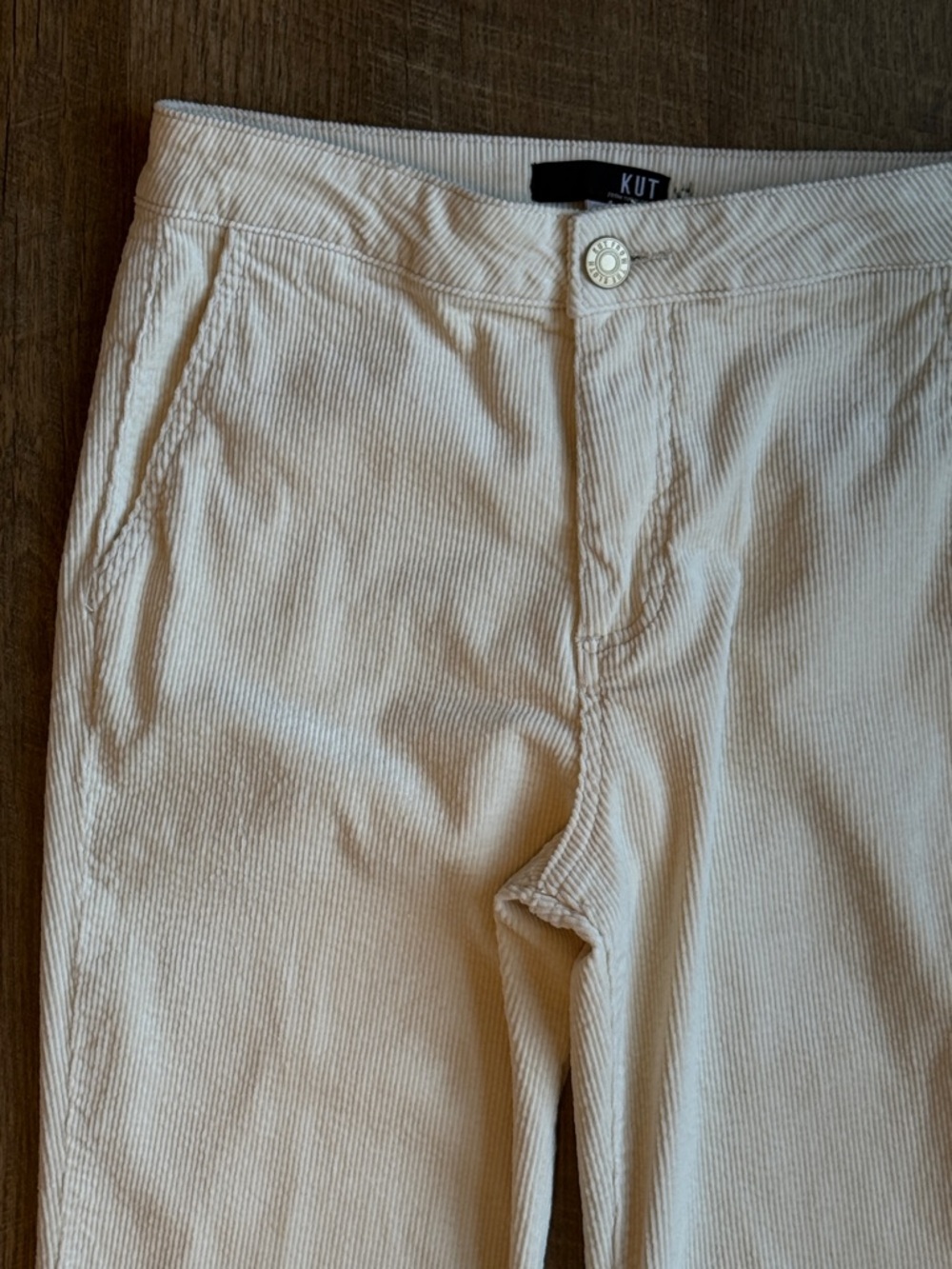 KUT From The Cloth Classic Women's Corduroy Cream Chino Pants Size 0 - Picture 7 of 12